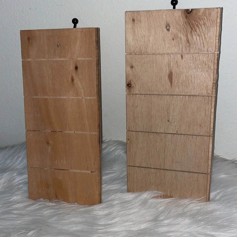 Wall Decor with Hooks 🪝 Chevron‎ style